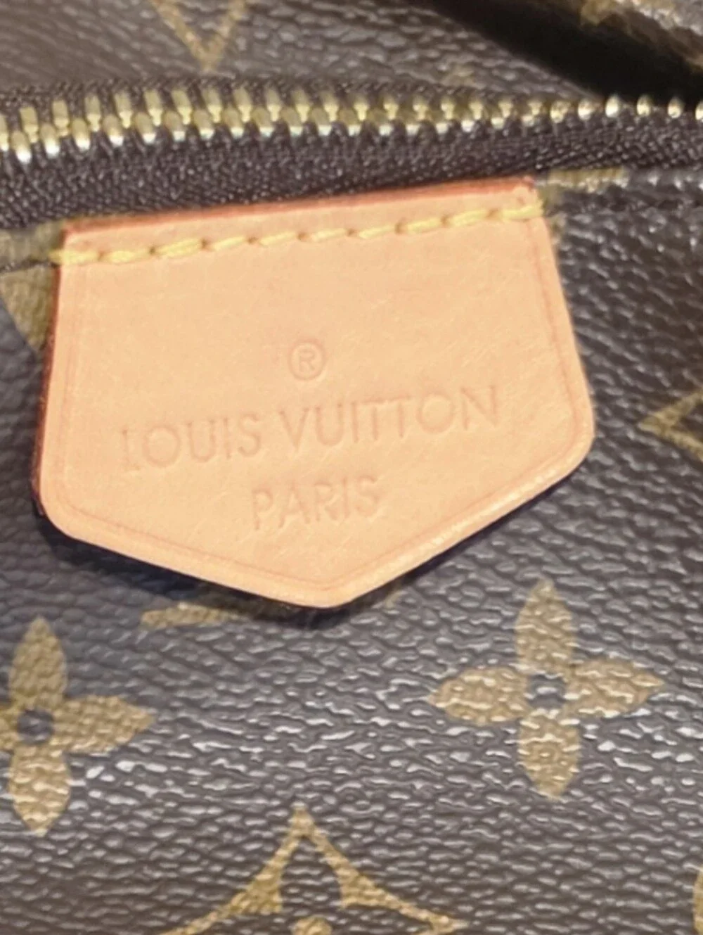 Louis Vuitton Bumbag - Picture 7 of 13